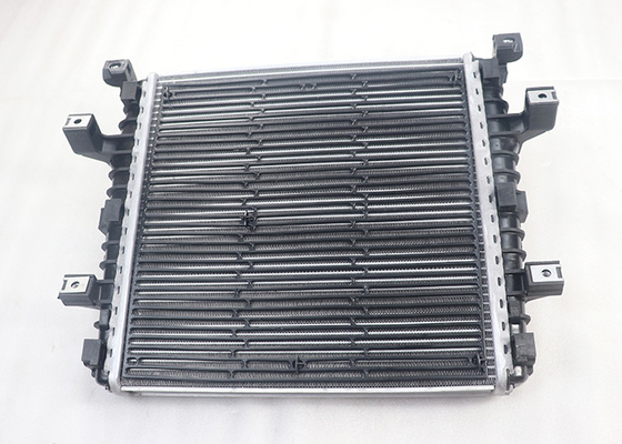 Le radiateur 7L8121212A convient à l'Audi Q7 4L 3.0 2010-2015 Volkswagen Touareg 2004-2010