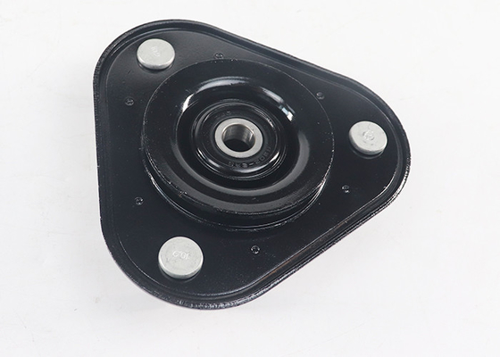 Le moteur est équipé d'un moteur à air comprimé à l'avant.